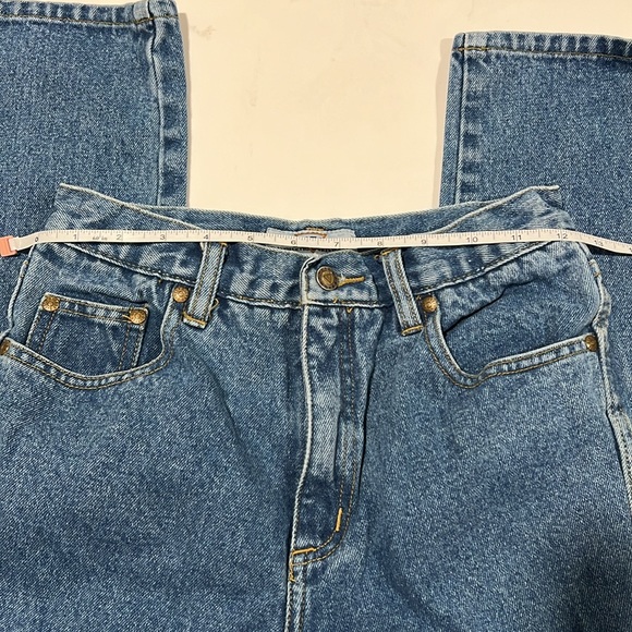 Guess Authentic Sportswear - mid wash, straight leg jeans, 28 - Picture 7 of 10